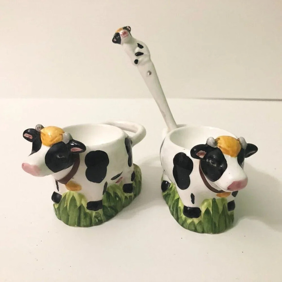 Vintage Cow Ceramic Egg  Cups With 1 Spoon - Picture 1 of 16